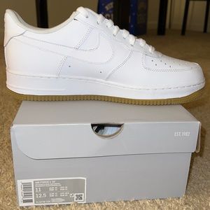 Nike Air Force 1 Mens Gum Bottom Size 11 (US)